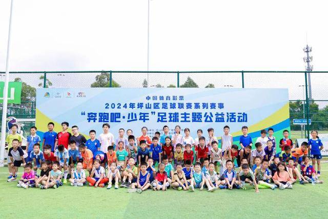 二十届五中全会即将召开，聚焦全面从严治党